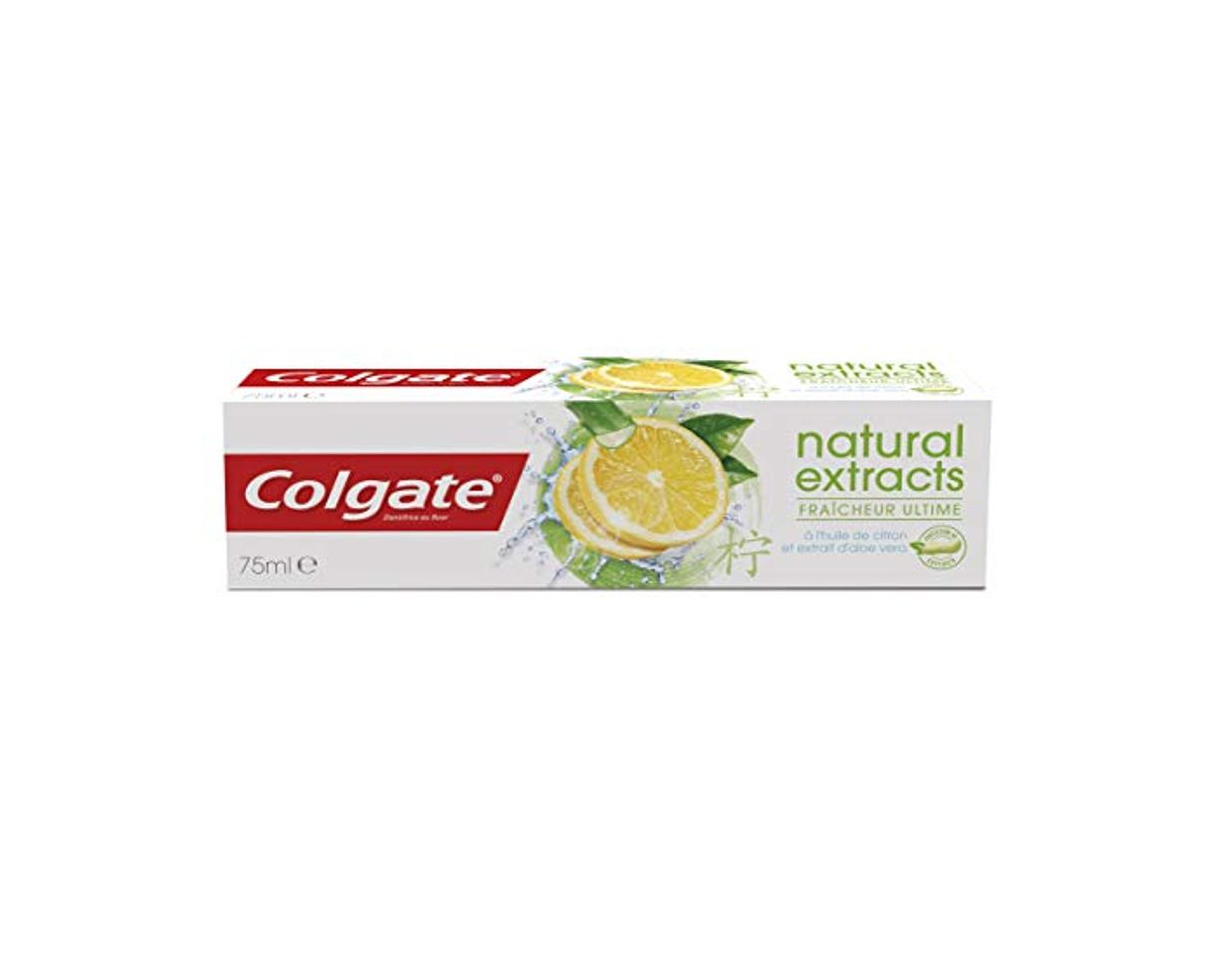 Social Colgate Natural Extracts