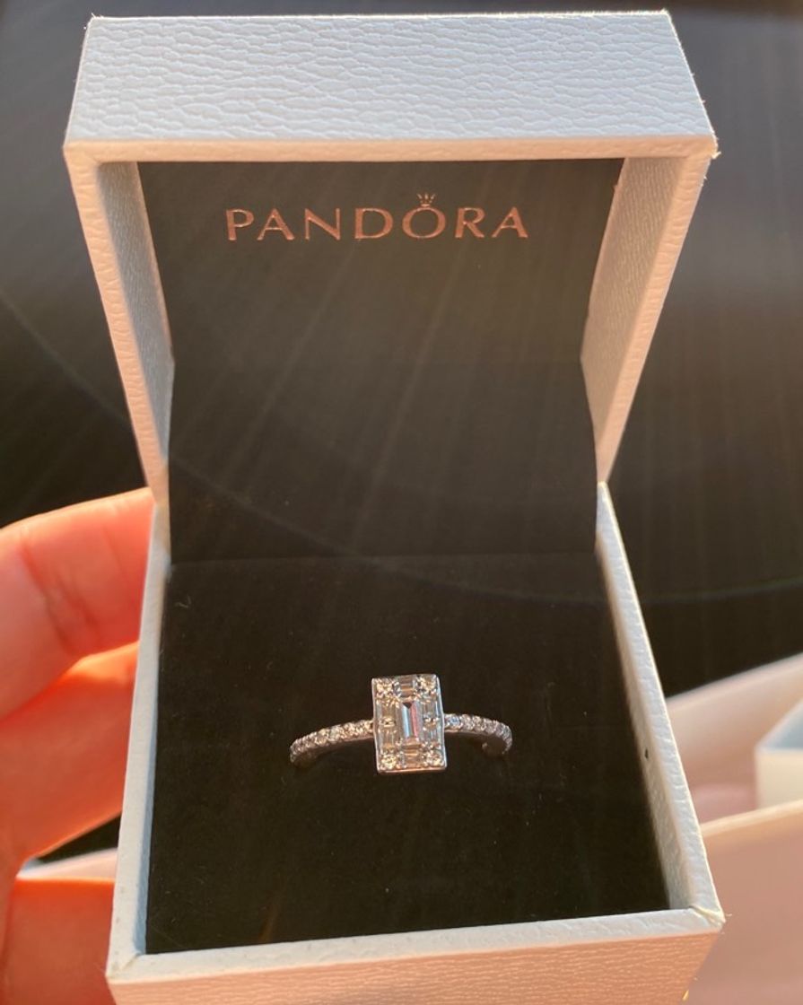 Moda Pandora ring