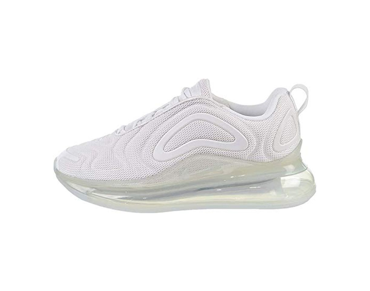 Social NIKE Air MAX 720