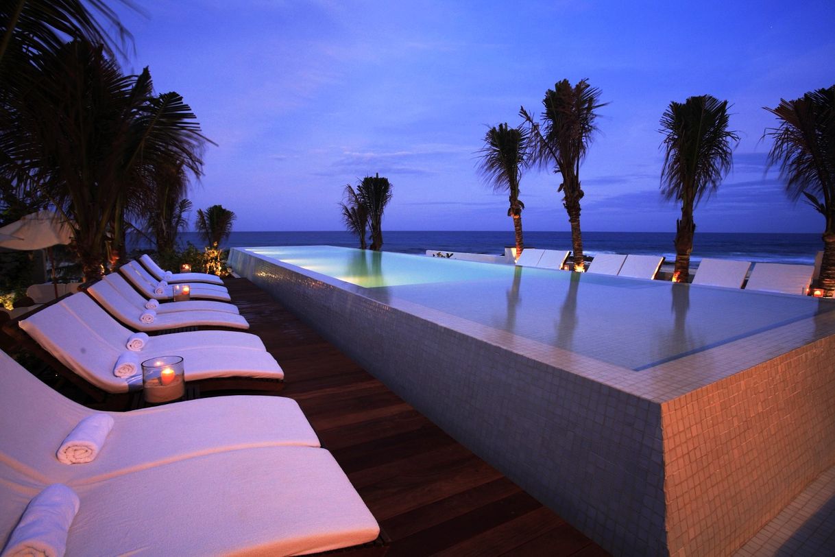 Place Hotel Secreto