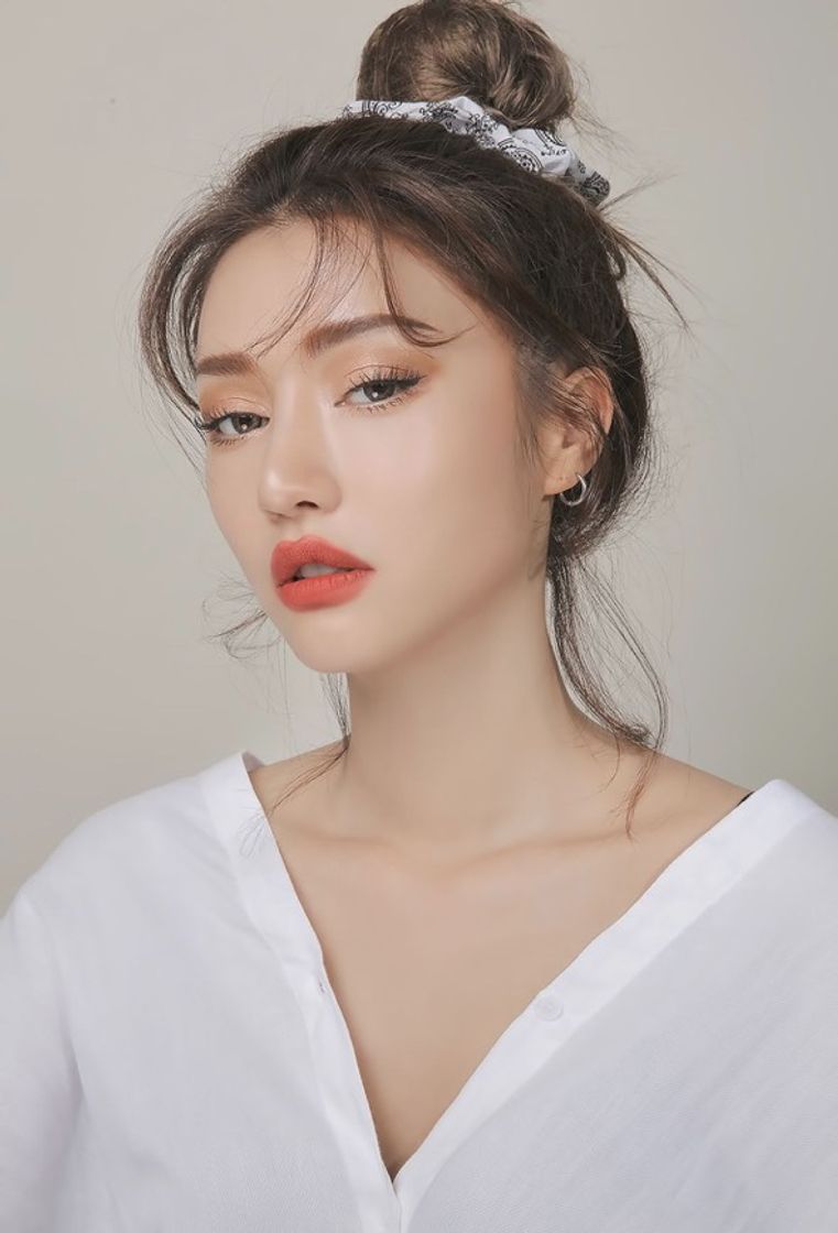 Fashion Korean makeup 