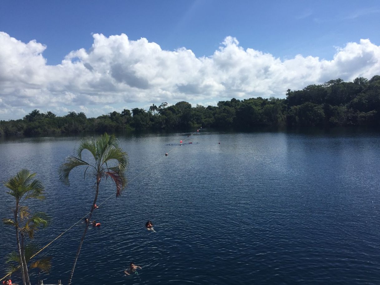 Place Cenote Azul