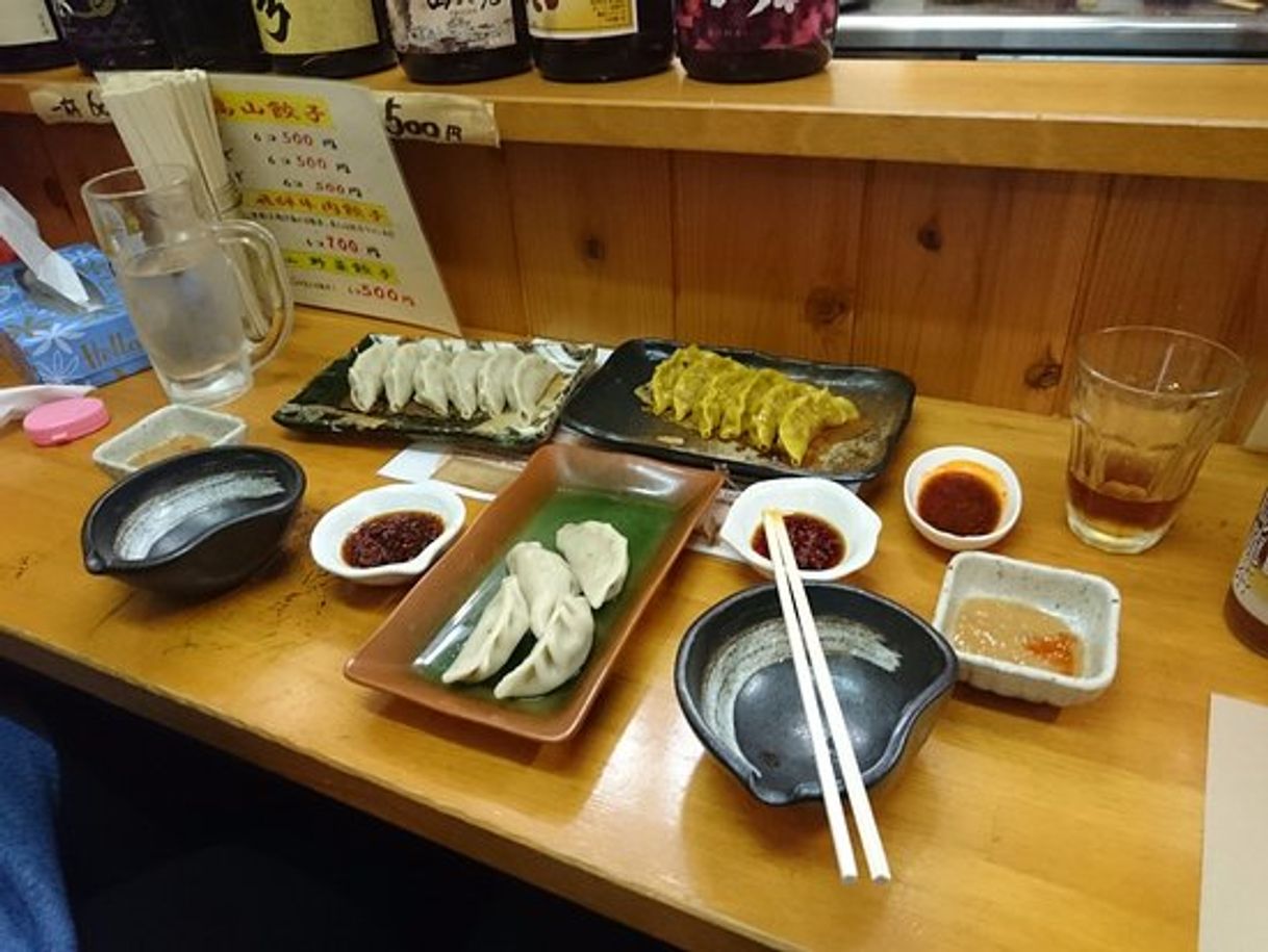 Restaurantes Hida Takayama Gyozas Sohonzan