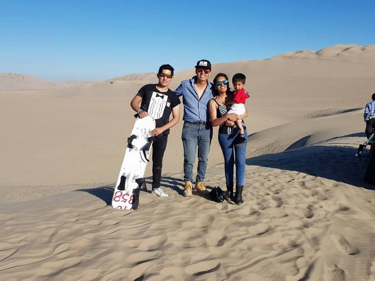 Place Huacachina Ica