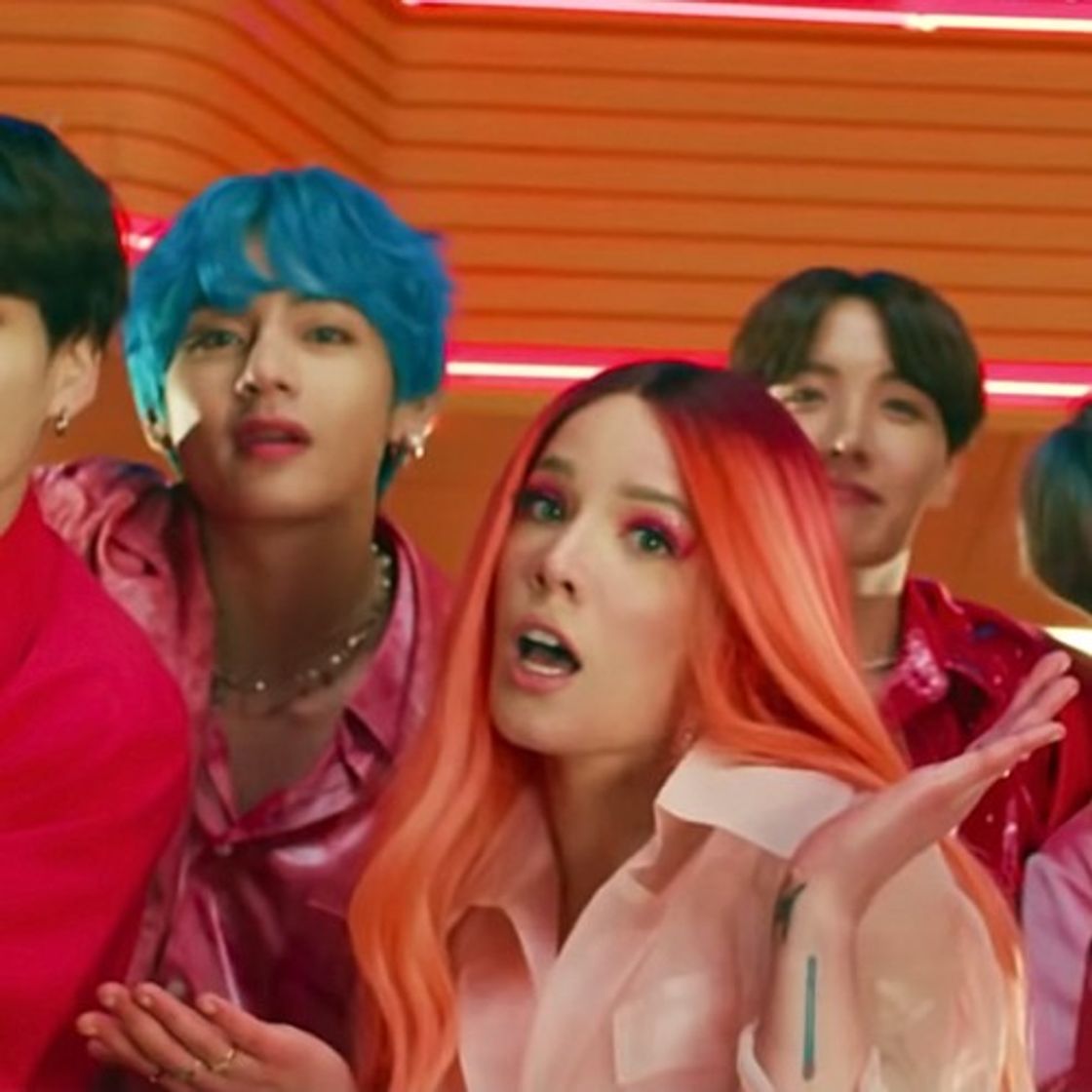 Music Boy With Luv (feat. Halsey)