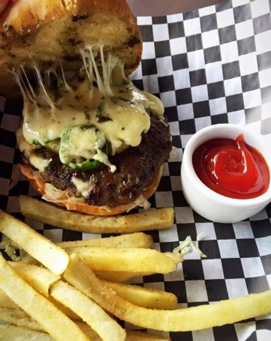 Restaurantes Charlie Boy Pizza & Grill