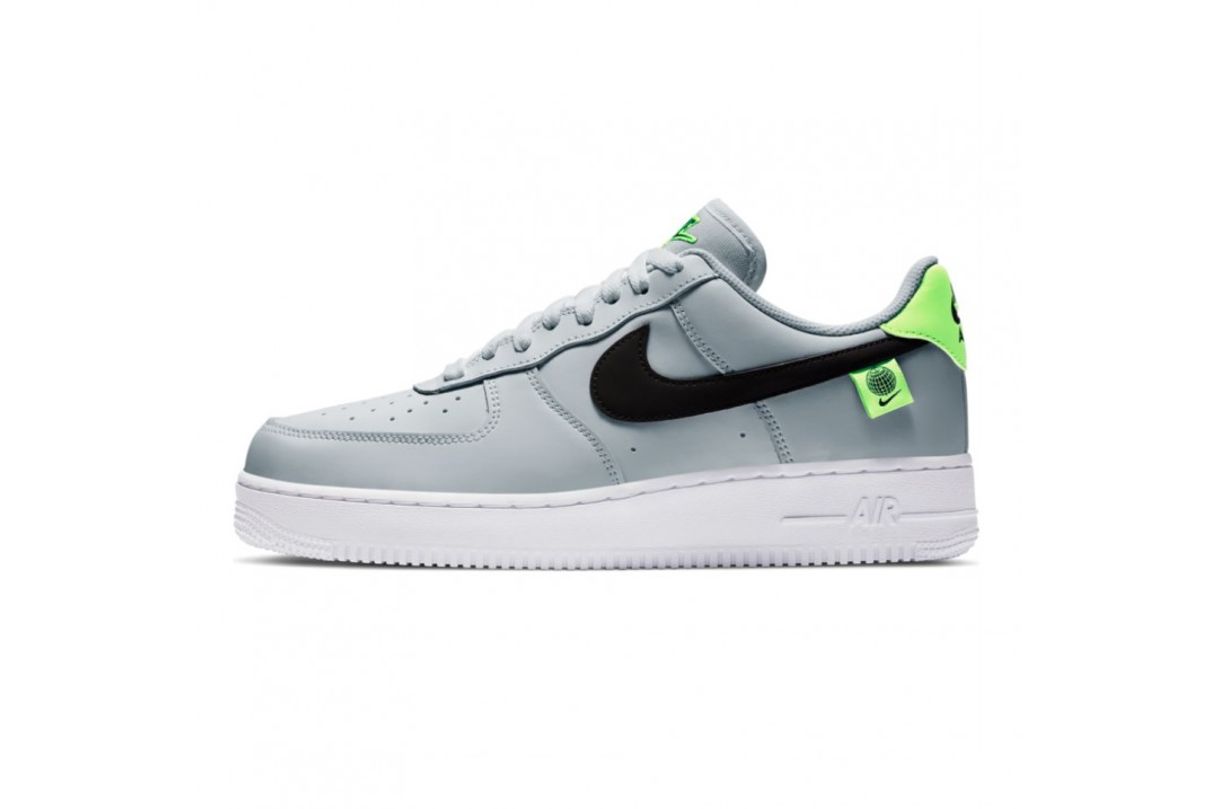 Social Nike AIR FORCE 1 '07 WW 