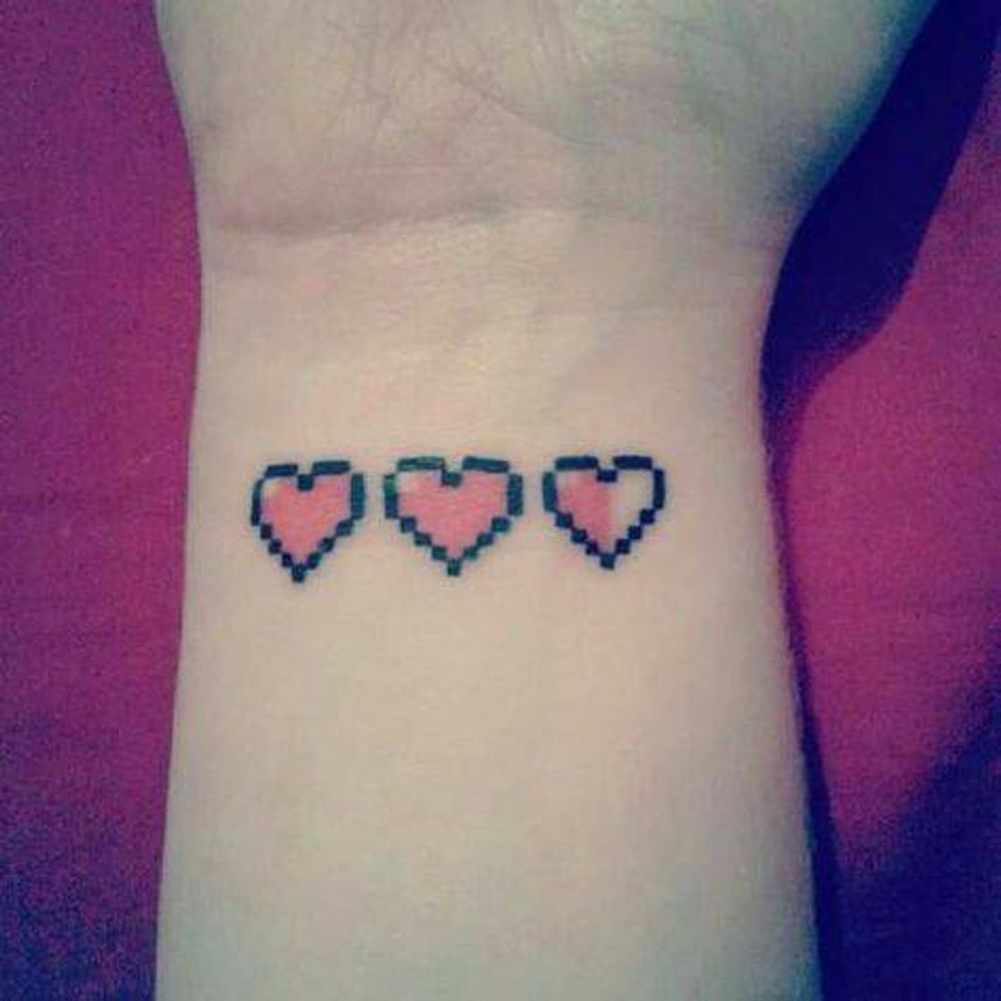 Fashion Mini tattoo pixel hearts / Corações de pixel