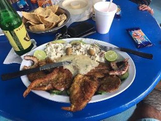 Mariscos El Carrizal