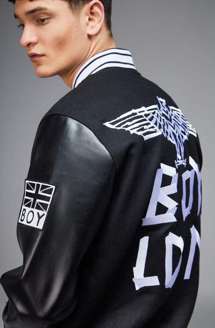 Moda BOY TAPE EAGLE SHORT VARSITY JACKET 