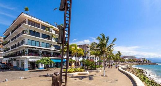 Malecon Puerto Vallarta