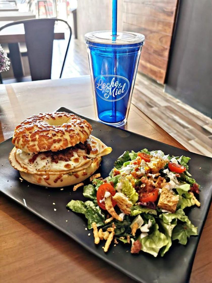 Restaurants Leche & Miel