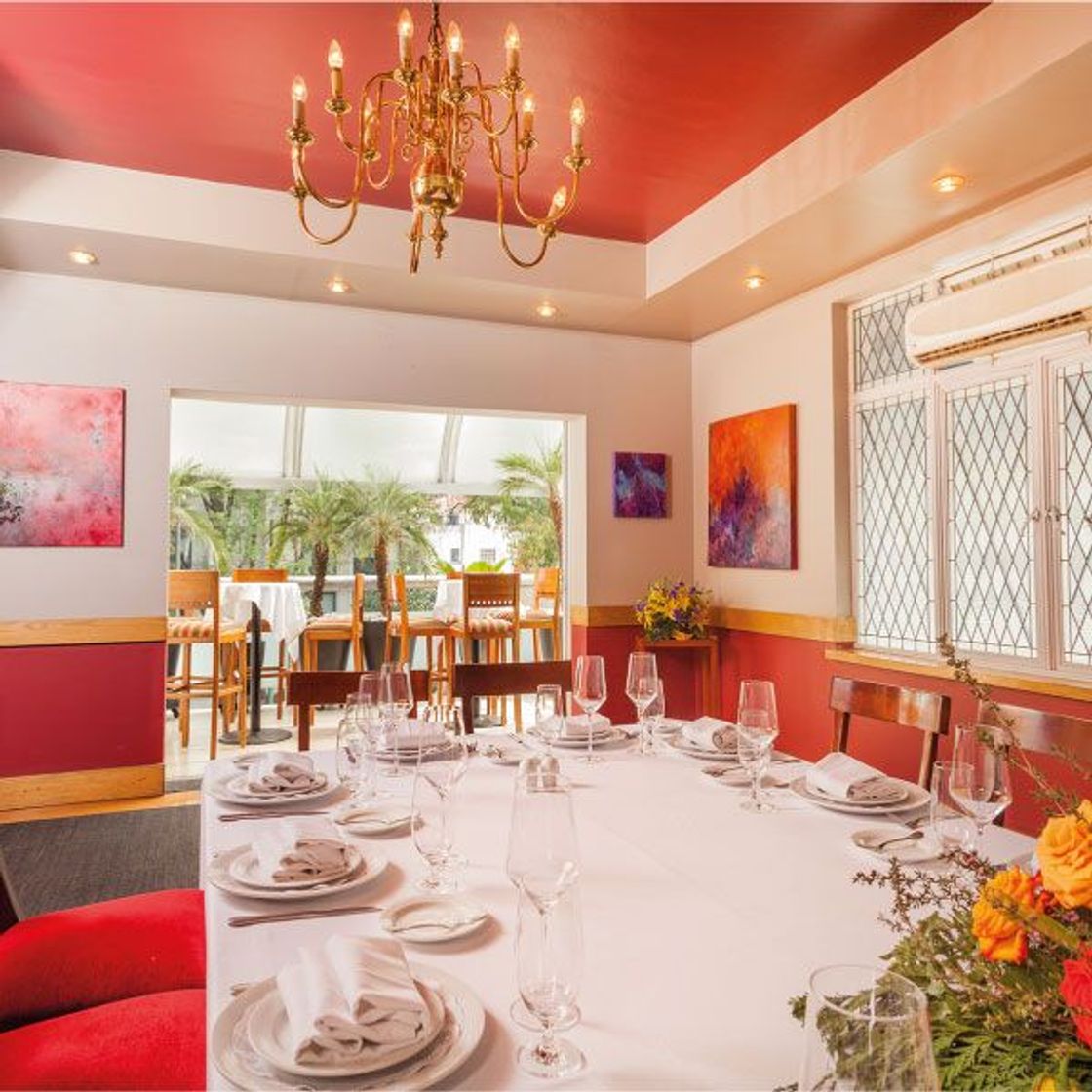 Restaurante Estoril ubicado en Polanco CDMX