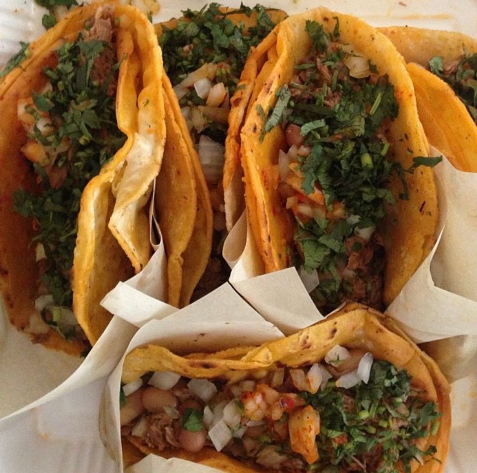 Restaurantes Tacos de birria El compita