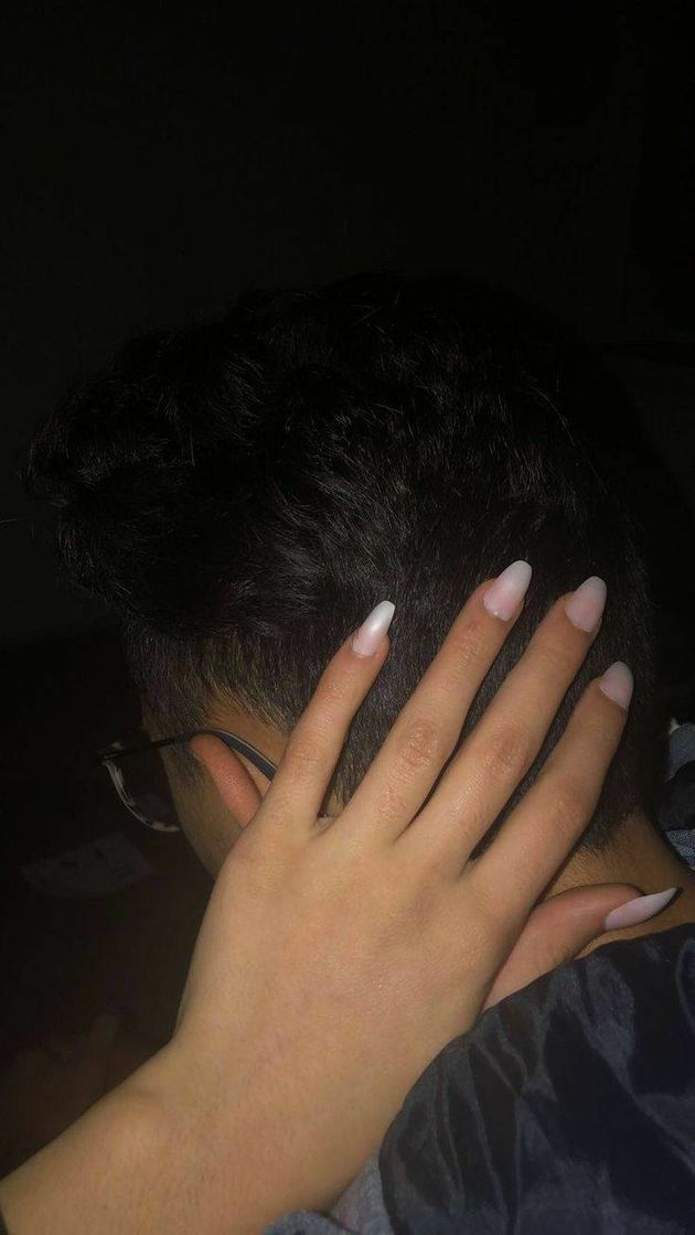 Social Story casal fake