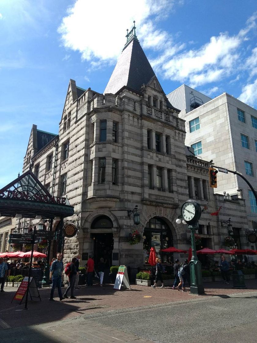 Place Victoria