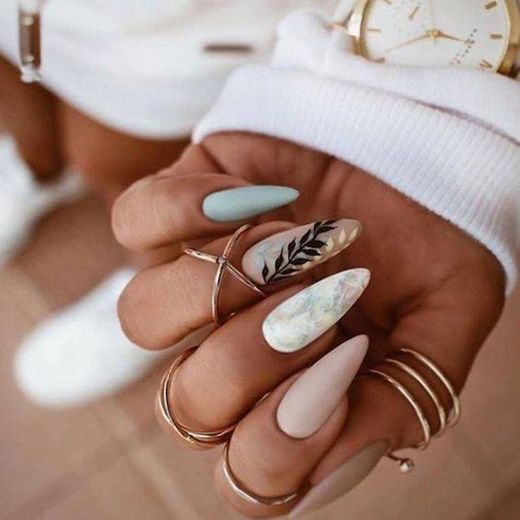Hermosas uñas... 
