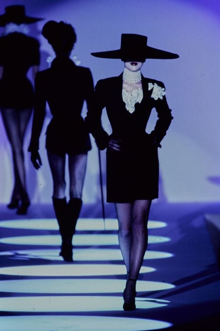 Social thierry mugler