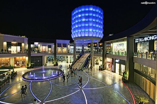 Jockey Plaza