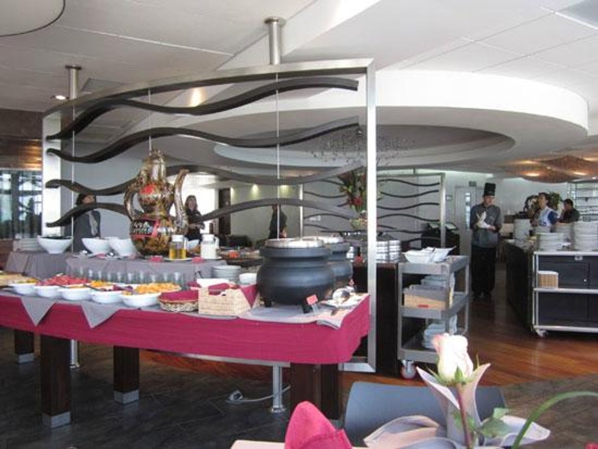 Restaurante Chifa Fu Jou - Club Regatas Lima