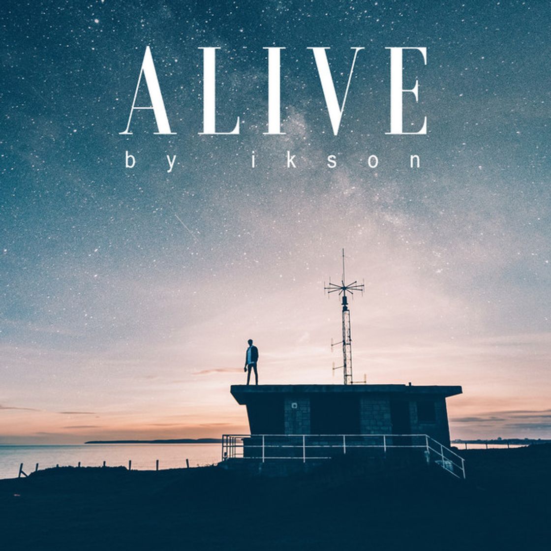 Canción Alive