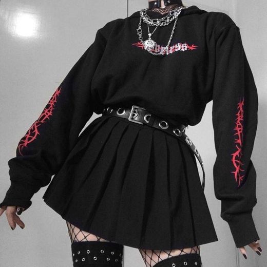 
Stylish Gothic Look