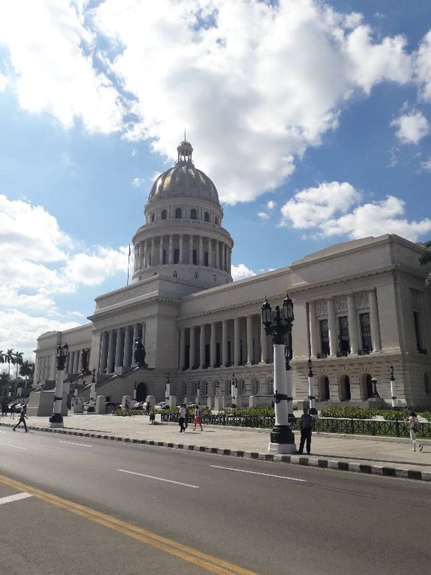 Lugar Havana