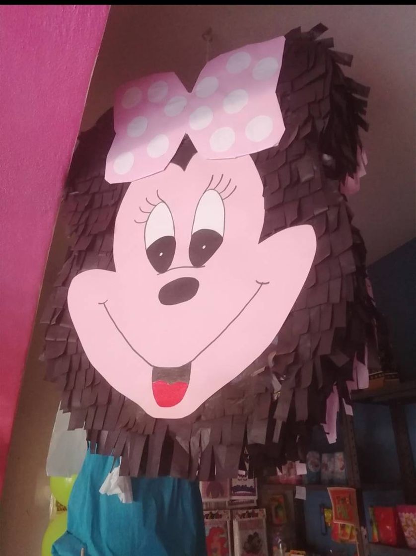 Fashion Como hacer piñata de Minnie Mouse fácil.