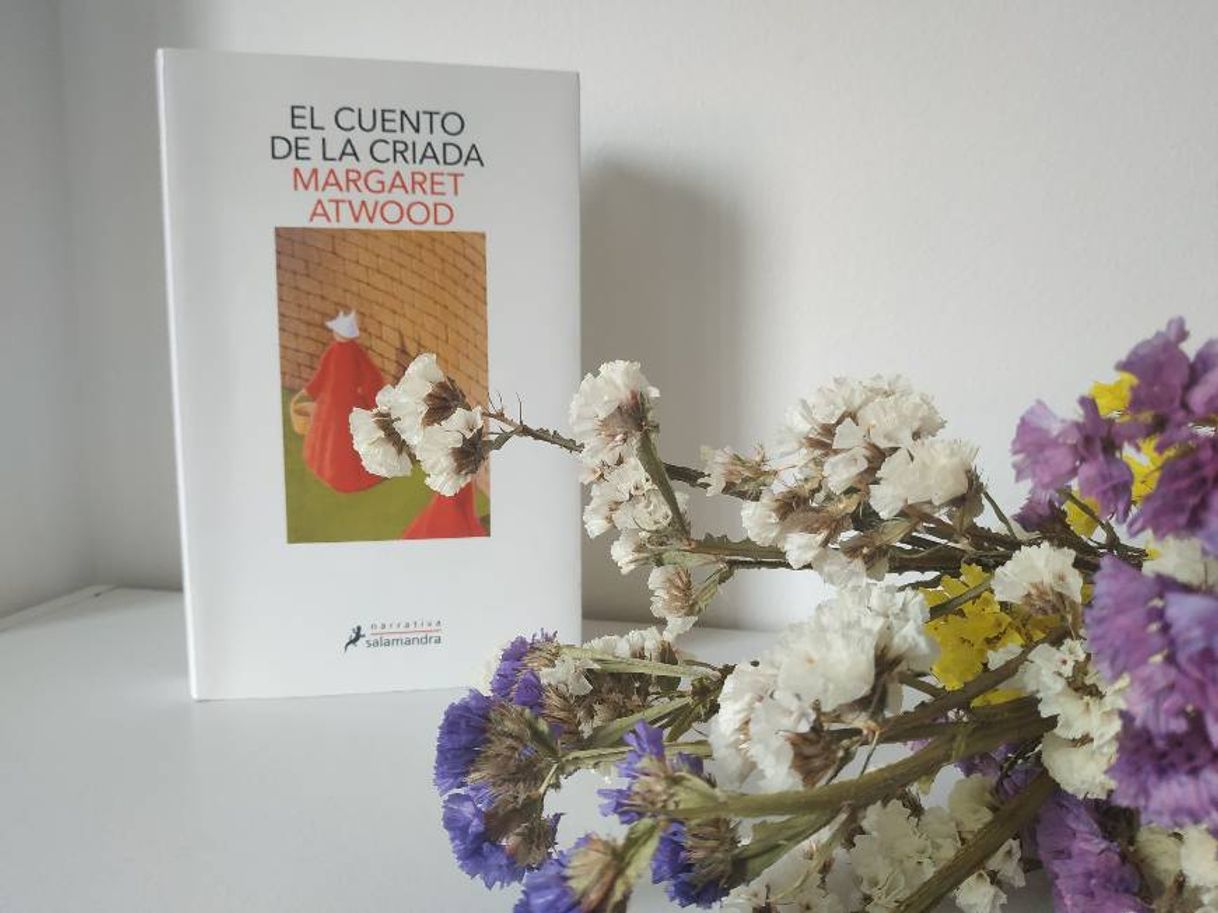Book EL CUENTO DE LA CRIADA