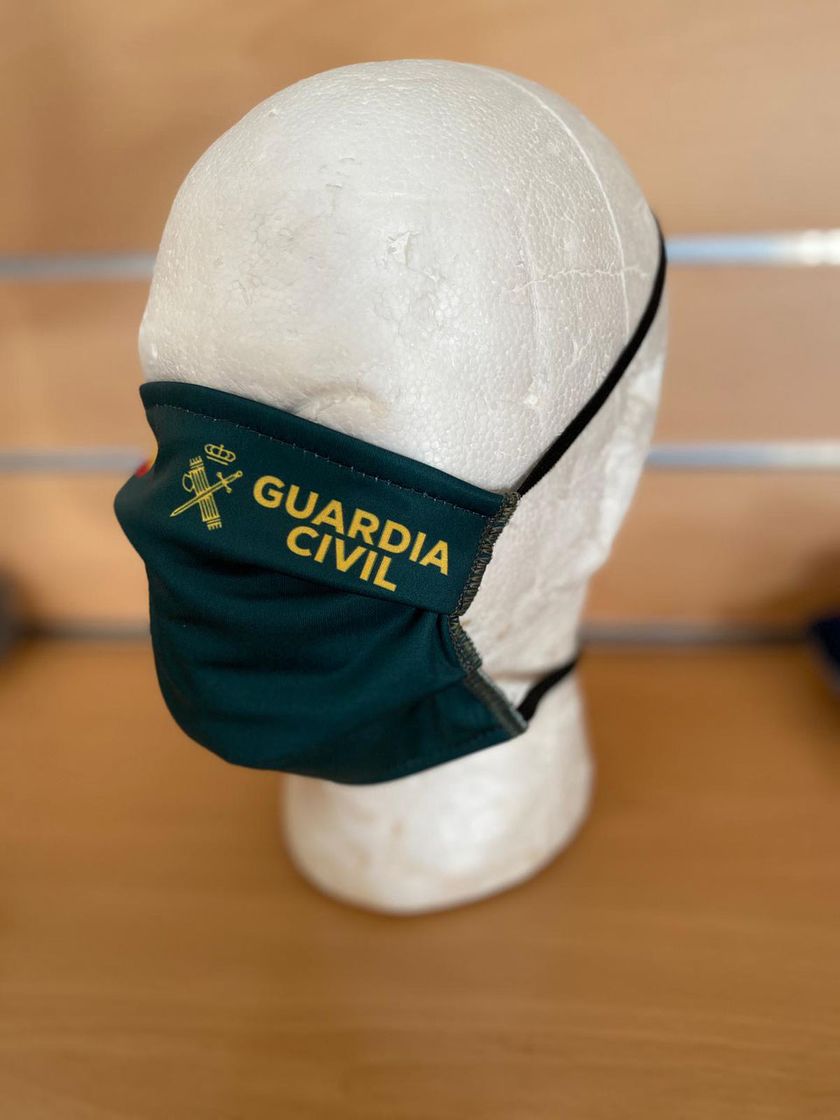 Social MASCARILLA GUARDIA CIVIL

 DOBLE TEJIDO POLIESTER CON TRATAM