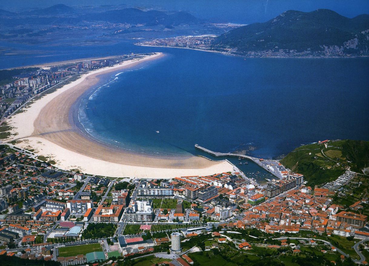 Place Laredo