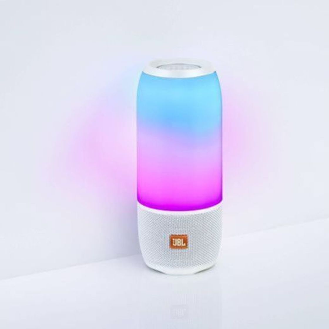 Social JBL Pulse 3