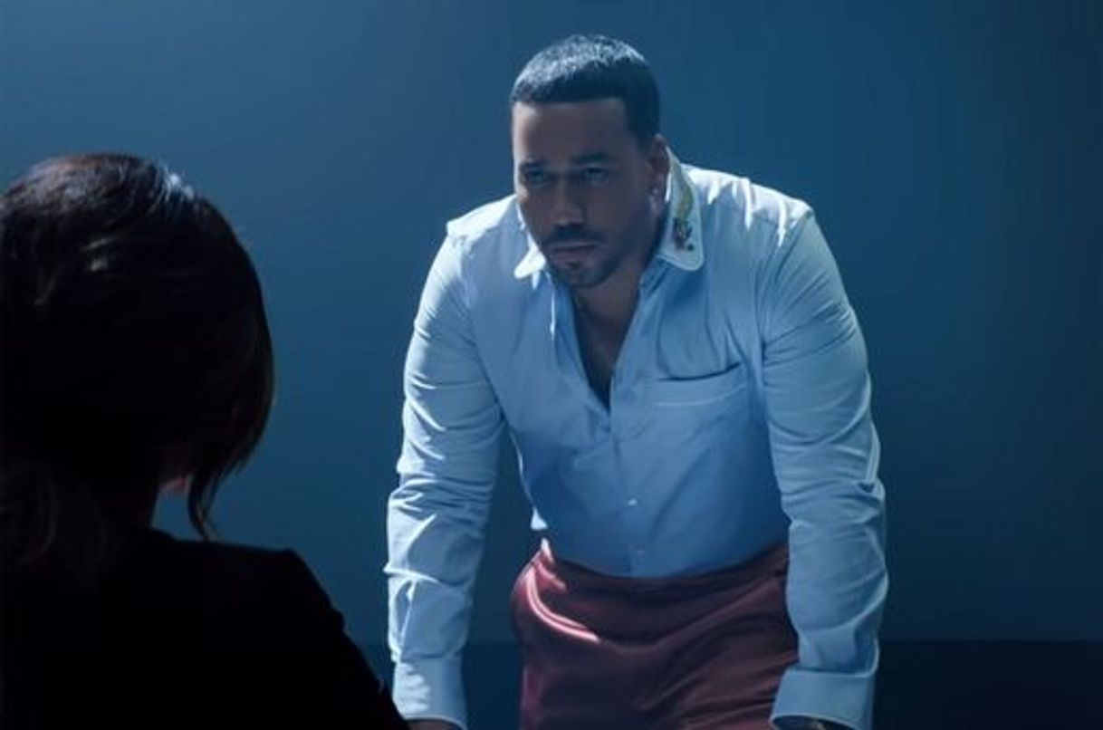 Social Romeo Santos - Imitadora (Official Video) - YouTube