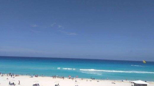 Playa Delfines Cancun