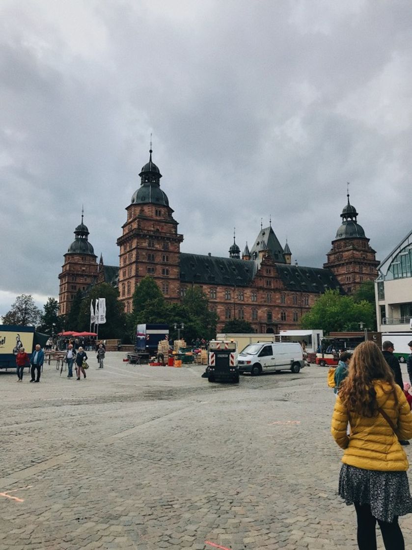 Lugar Schloss Johannisburg