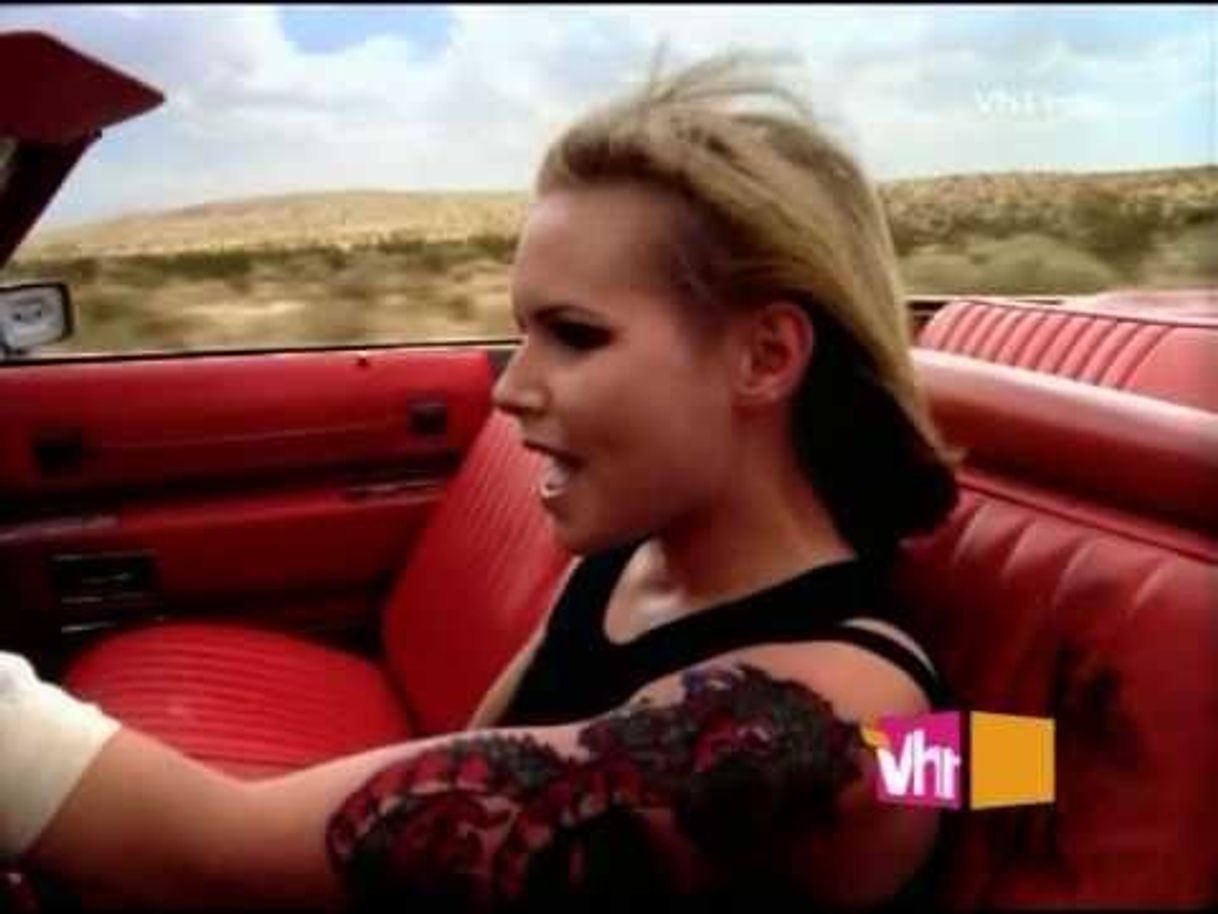 Canción My Favourite Game