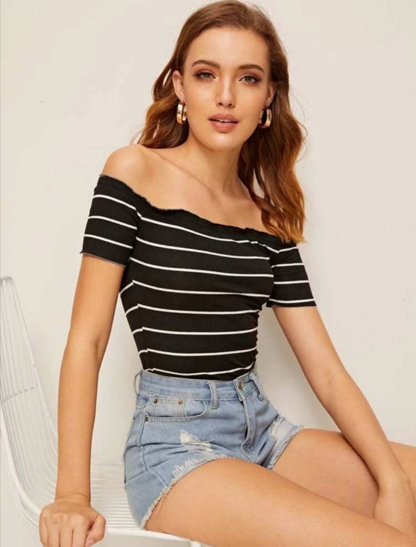 Moda Top ajustado de rayas de hombros descubiertos Shein