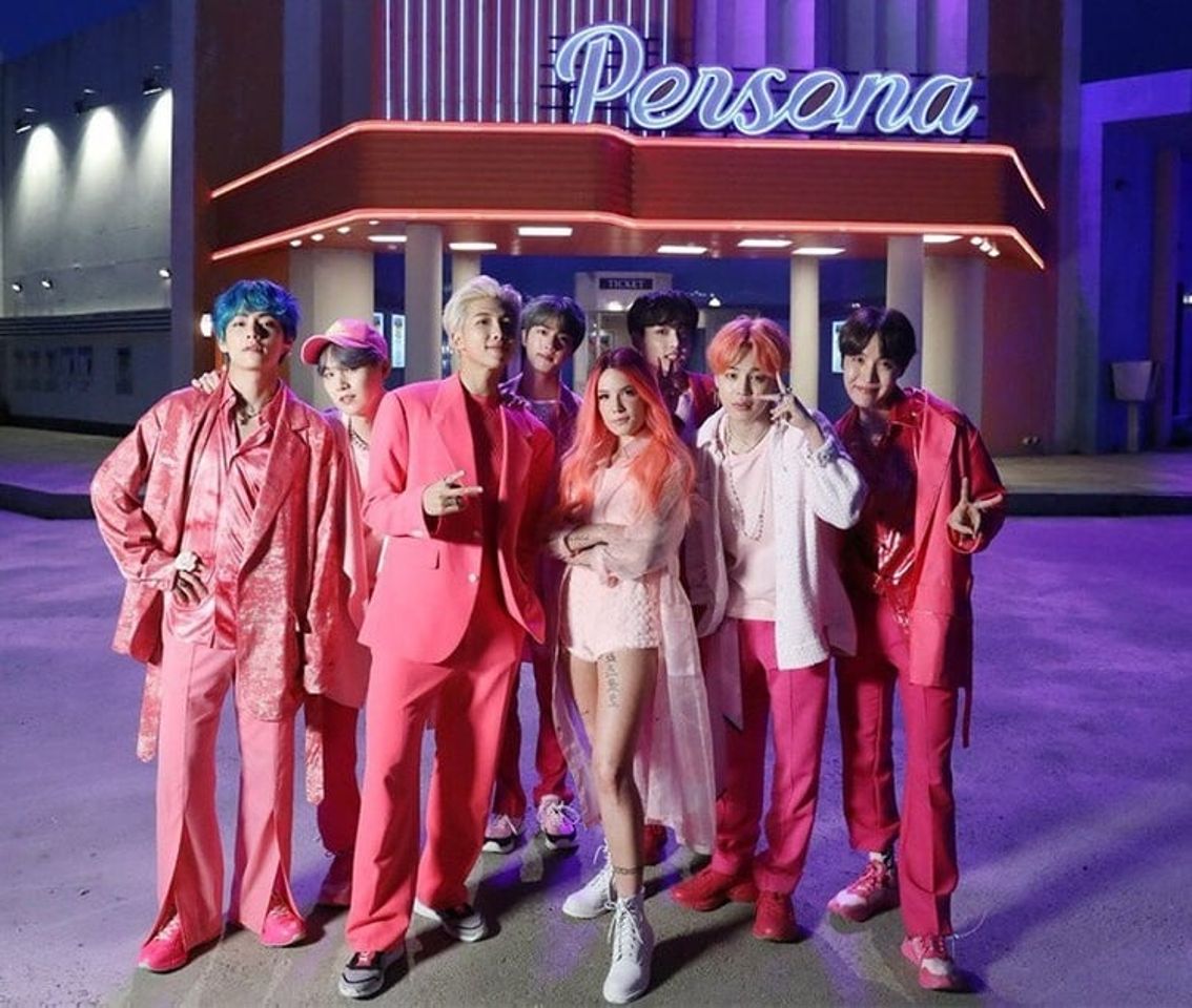 Canción Boy With Luv (feat. Halsey)