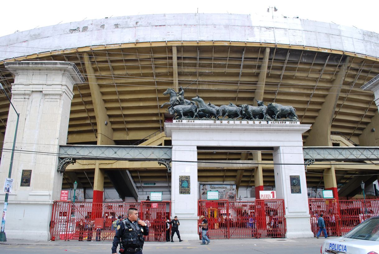 Place Plaza de Toros México