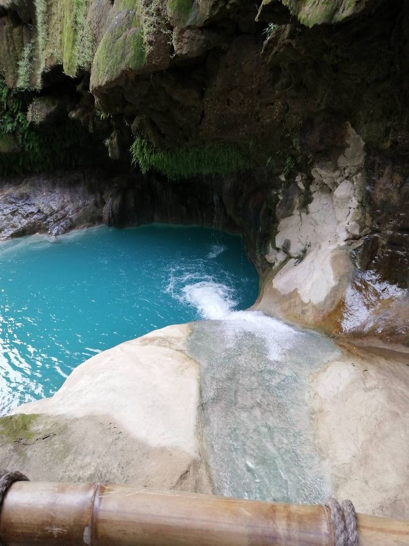 Lugar Pozas azules de Atzala