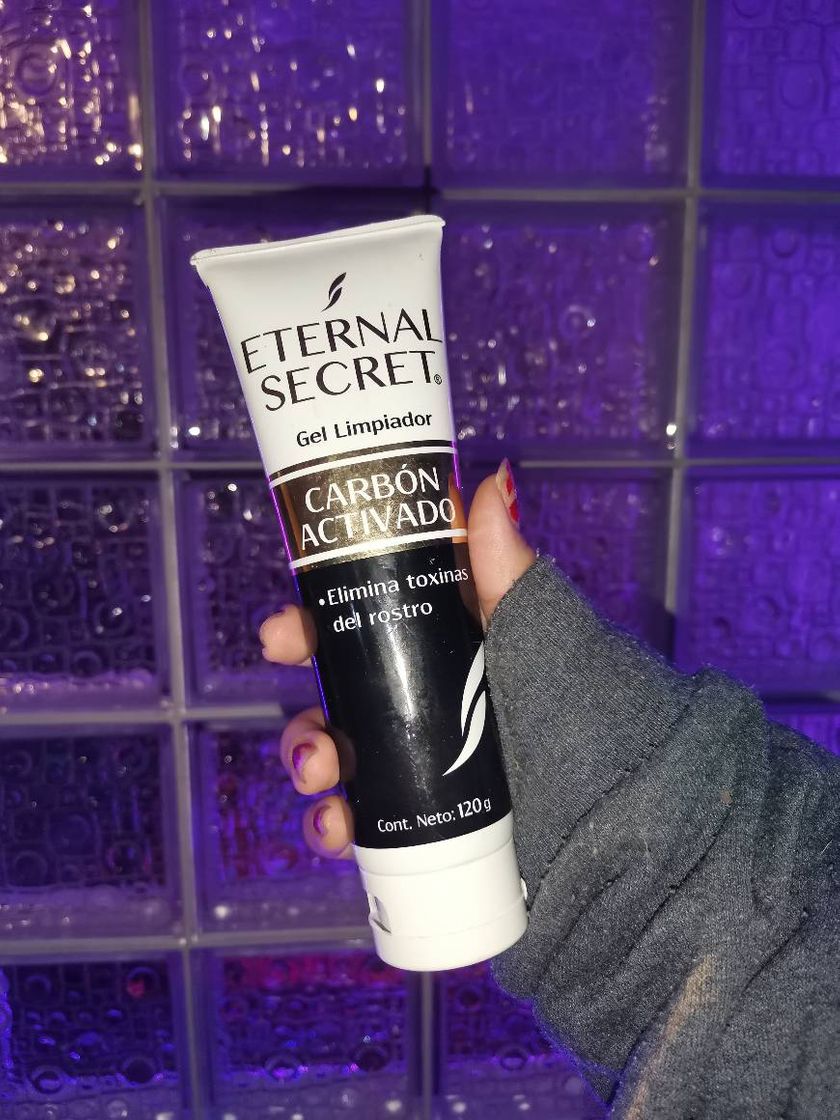 Producto Gel limpiador facial con carbón activado de Eternal Secret 