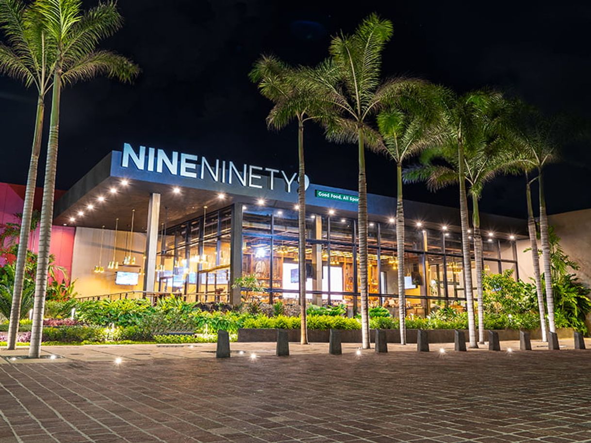 Restaurantes Nine Ninety 9