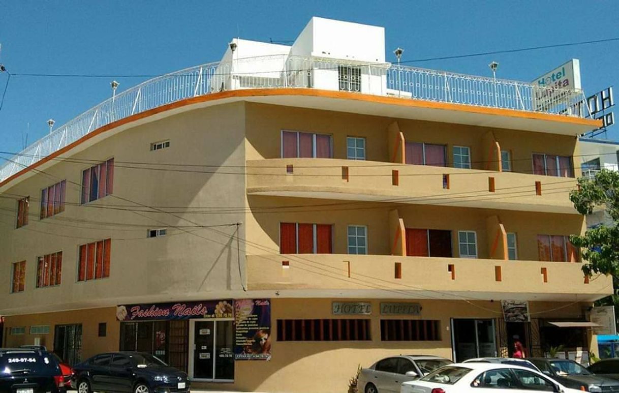 Hotel Lupita