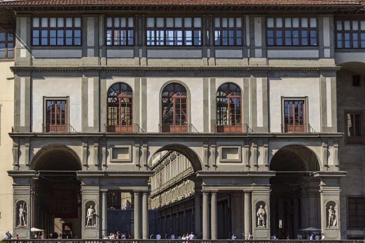 Lugar Uffizi Gallery