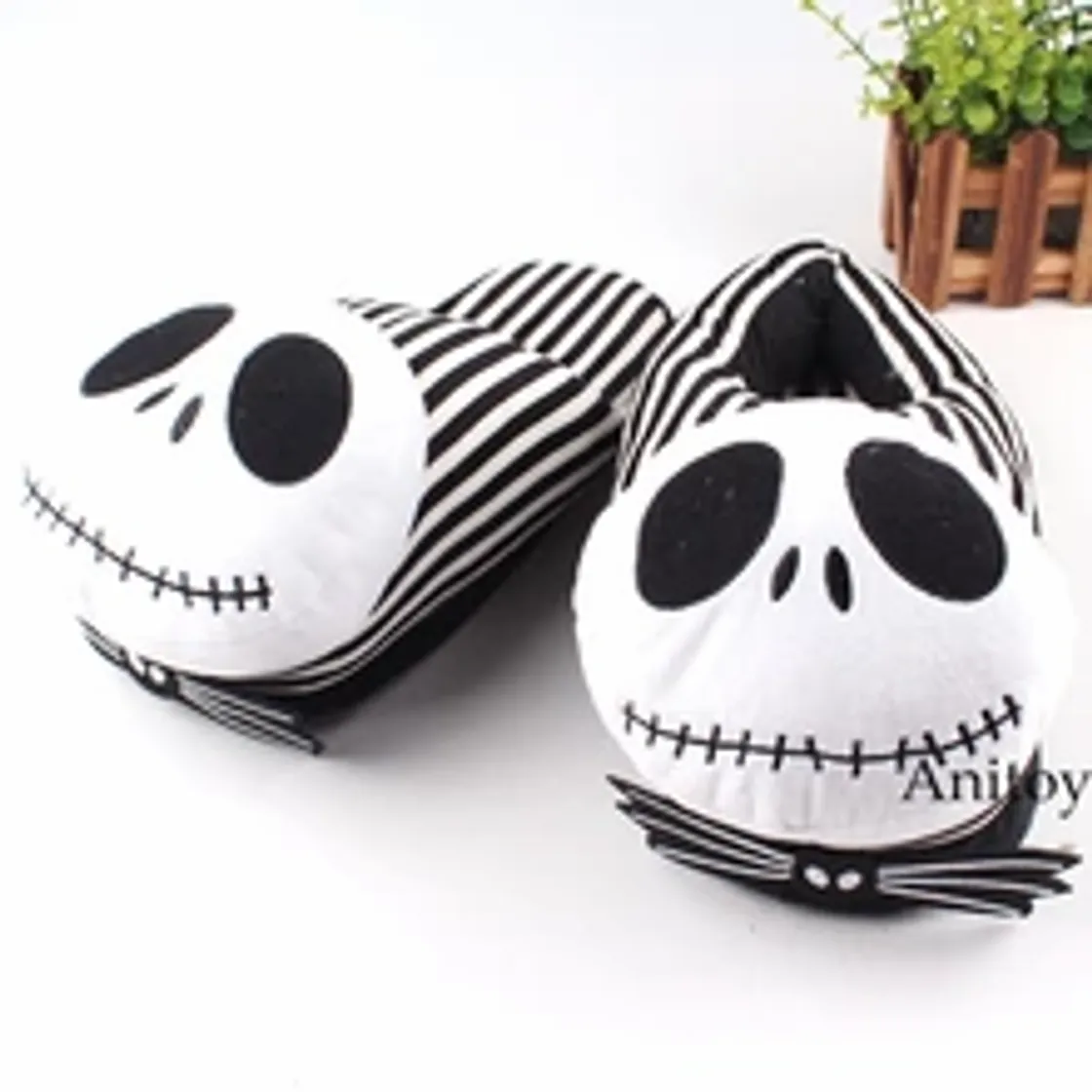 Product The Nightmare Before Christmas Jack Skellington Pantuflas de Peluche Suaves y cálidas