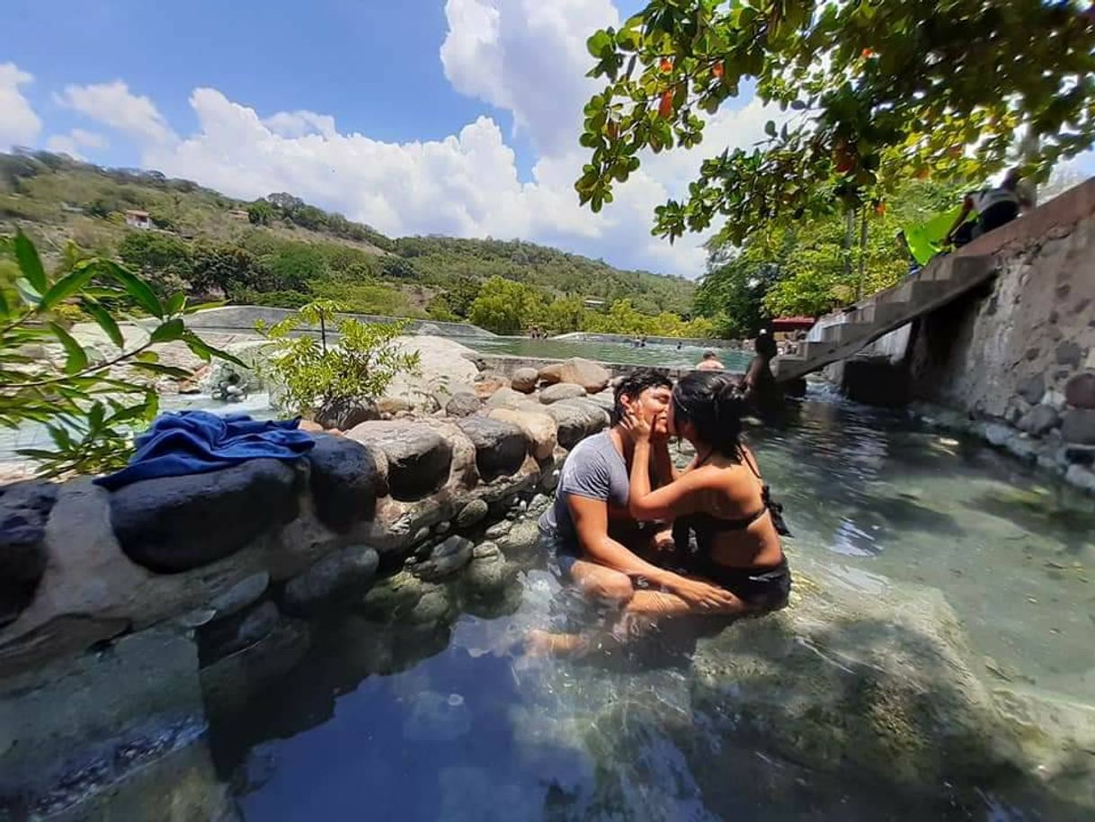 Lugar Aguas Termales El Carrizal