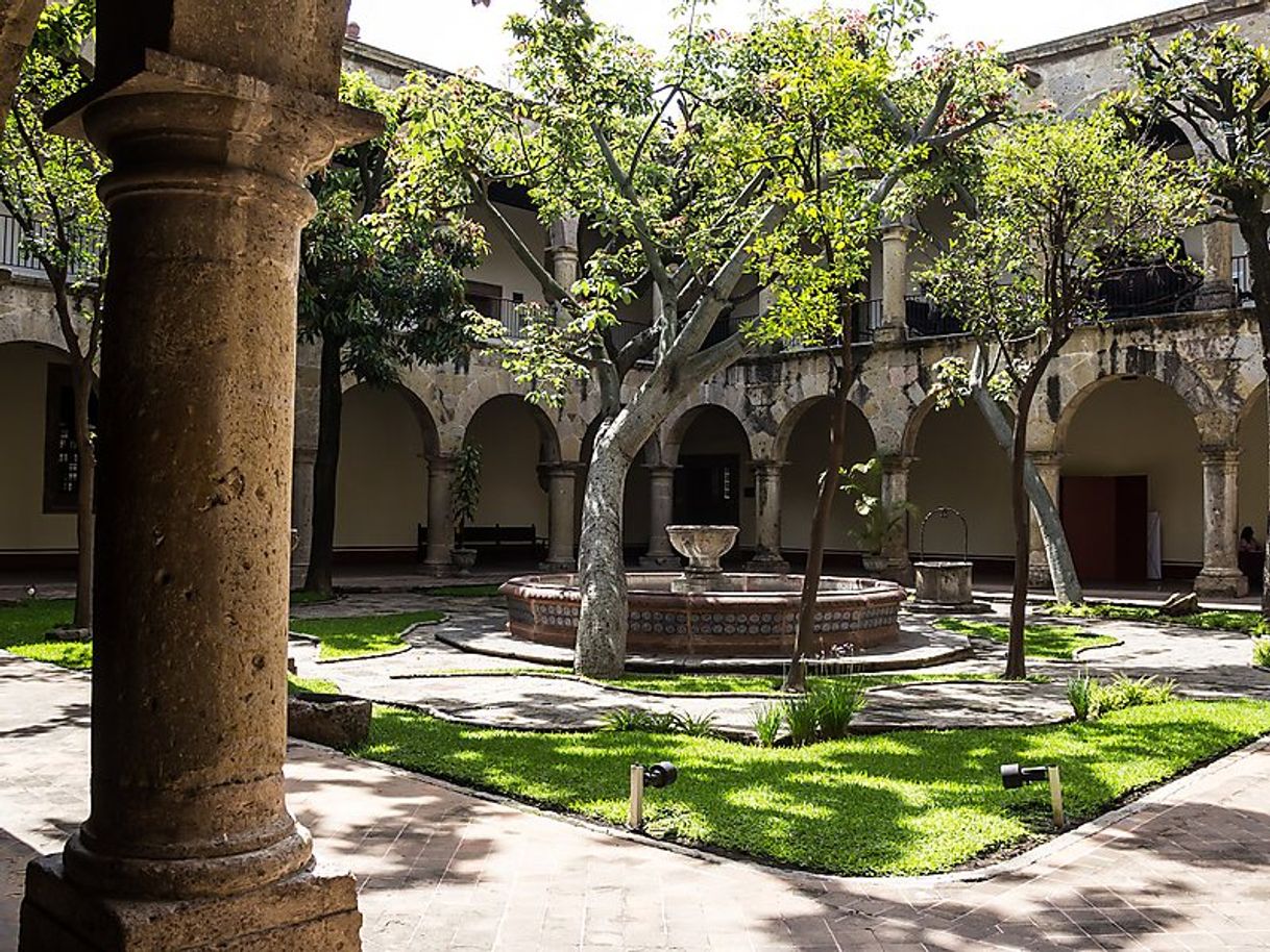 Lugar Museo Regional de Guadalajara