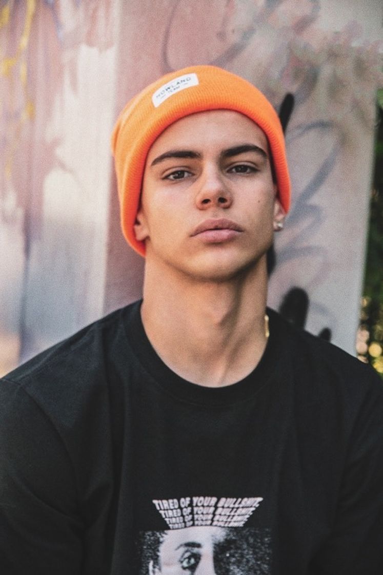 Social A C C E S S O R I E S - HATS & BEANIES | HOWLAND