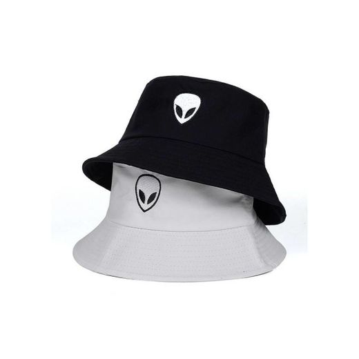 Bucket hats alien