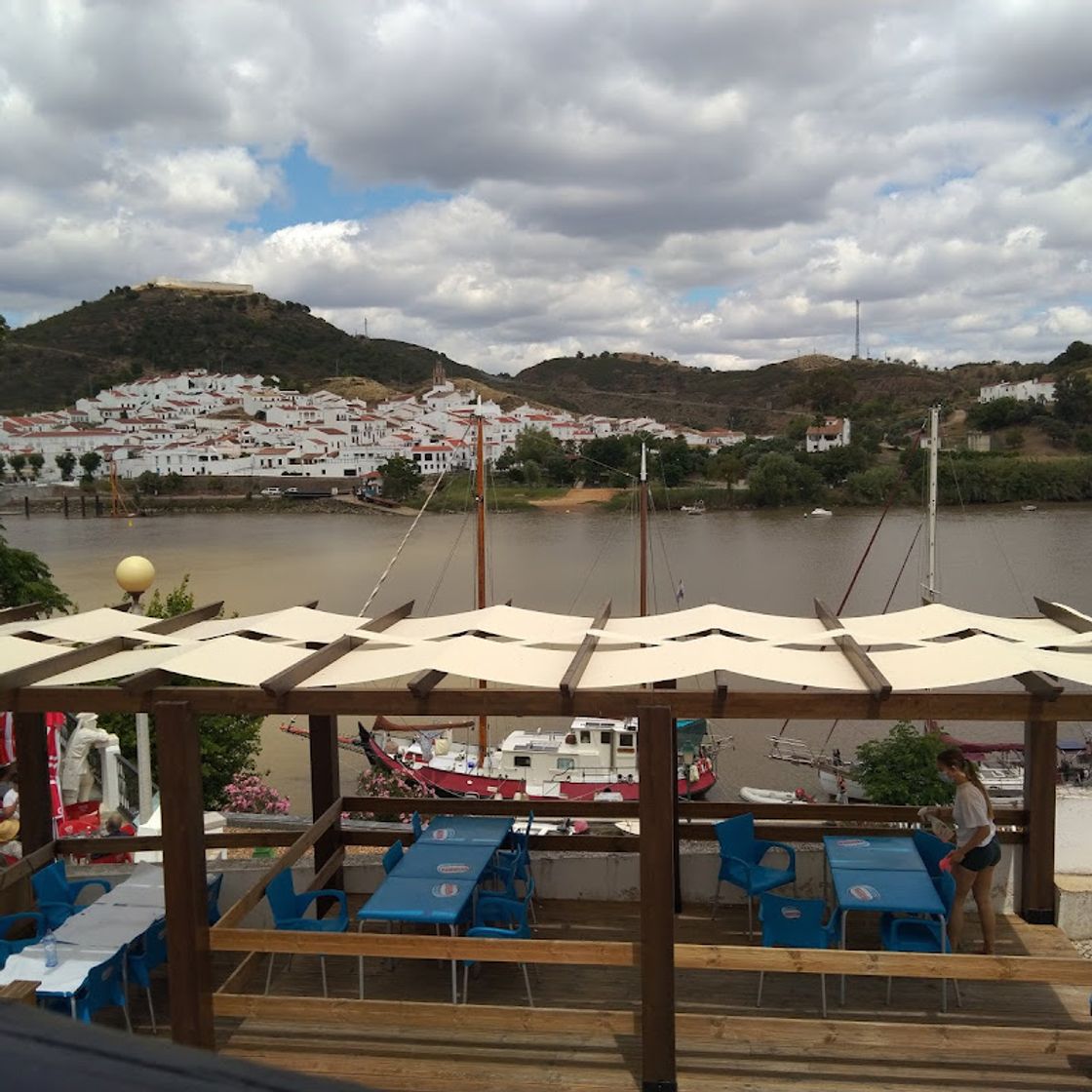 Restaurants Sítio do Costume